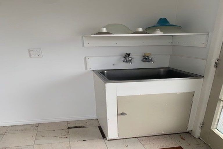 Photo of property in 2/408 Armagh Street, Linwood, Christchurch, 8011