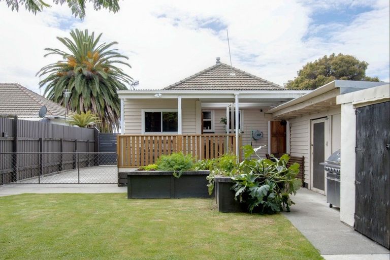Photo of property in 33 Williams Street, Marewa, Napier, 4110