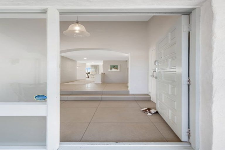 Photo of property in 26 Falstaff Place, Half Moon Bay, Auckland, 2012