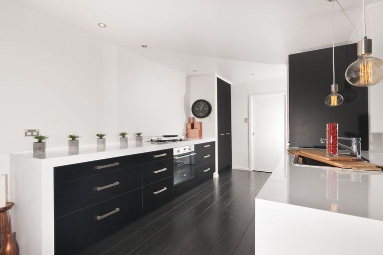 Photo of property in 14 Tuhangi Street, Te Kamo, Whangarei, 0112