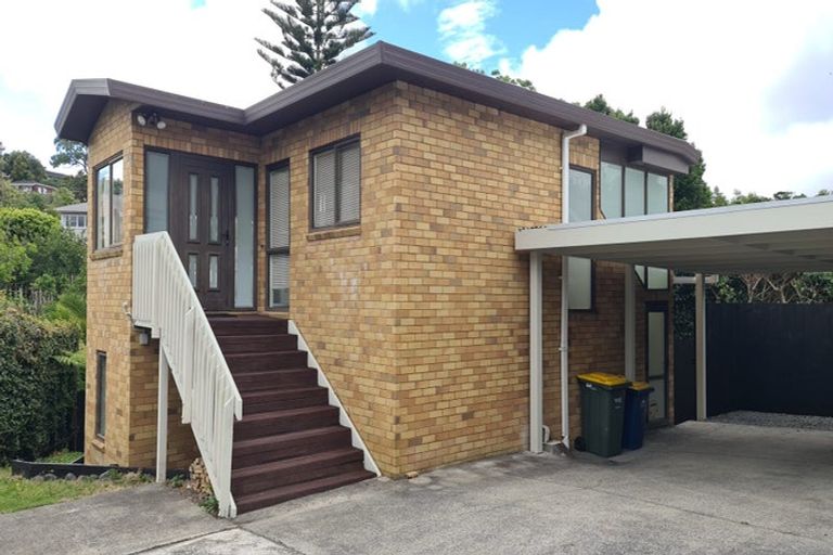 Photo of property in 10c Matipo Road, Mairangi Bay, Auckland, 0630