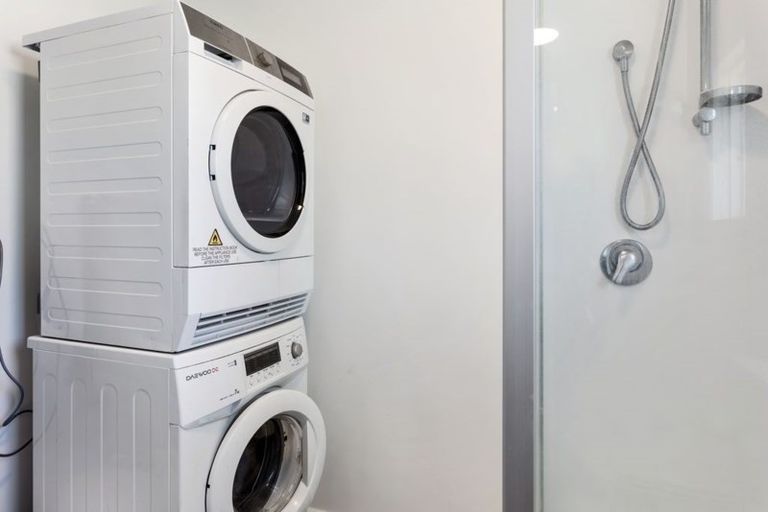 Photo of property in 4/20 Stoneyhurst Street, St Albans, Christchurch, 8014