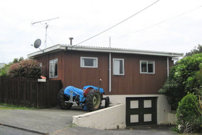Photo of property in 22 Monyash Road, Manly, Whangaparaoa, 0930