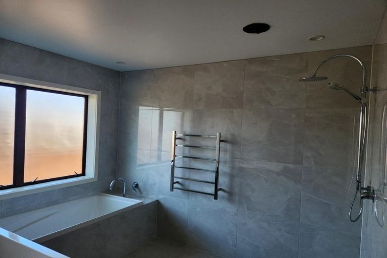 Photo of property in 27 Britannia Place, Half Moon Bay, Auckland, 2012