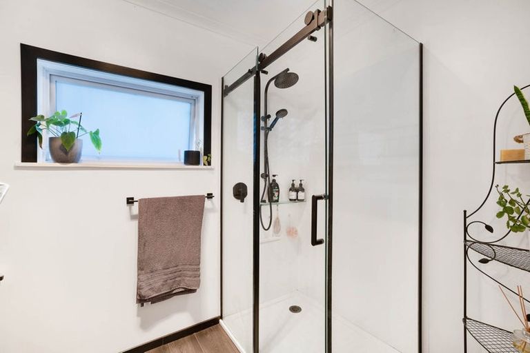 Photo of property in 30 Meihana Street, Takaka, 7110