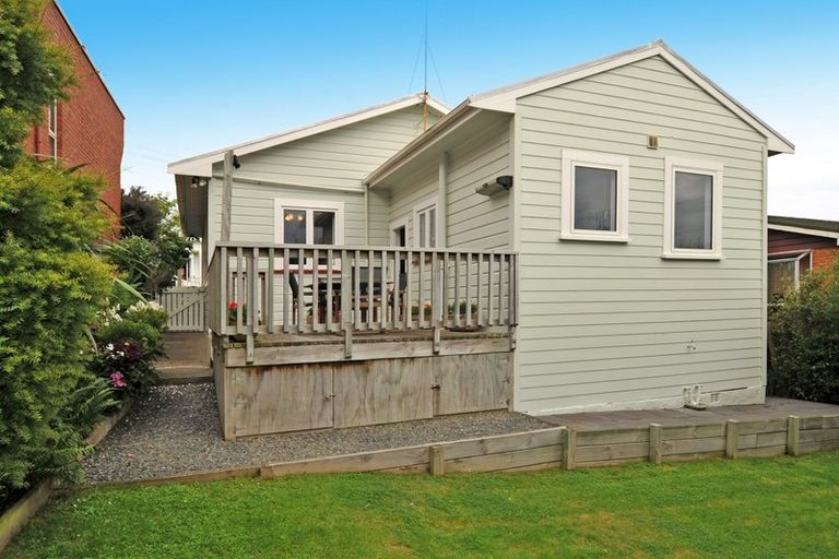 Photo of property in 26 Peel Street, Mornington, Dunedin, 9011