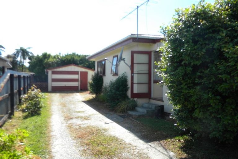 Photo of property in 50 Moorhouse Street, Ross, 7812