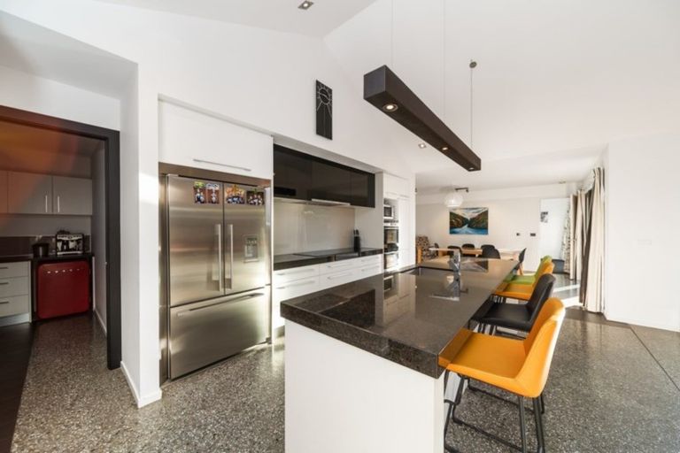 Photo of property in 4 Jacks Point Rise, Jacks Point, Queenstown, 9371