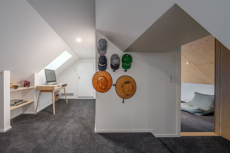 Photo of property in 7 Campbell Road, Wanaka, 9305