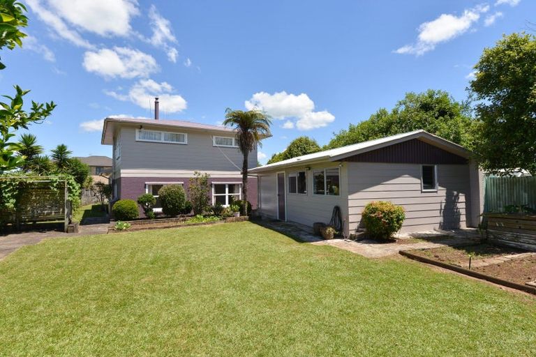 Photo of property in 38 Deanwell Avenue, Deanwell, Hamilton, 3206