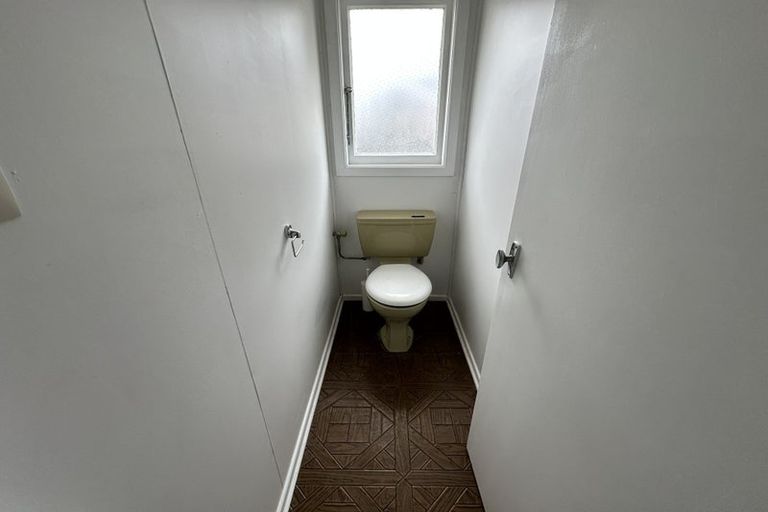 Photo of property in 22 Mary Crescent, Elderslea, Upper Hutt, 5018