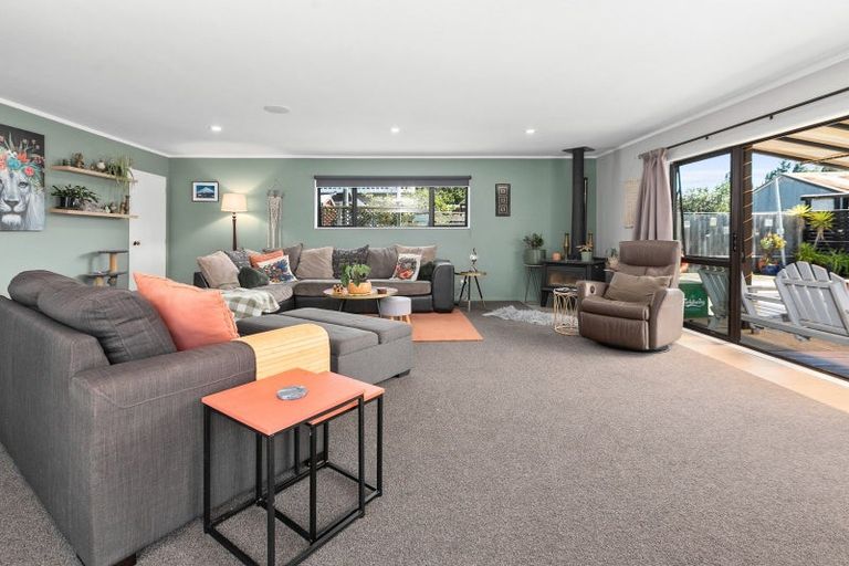 Photo of property in 41 Mcgreevy Street, Waipawa, 4210