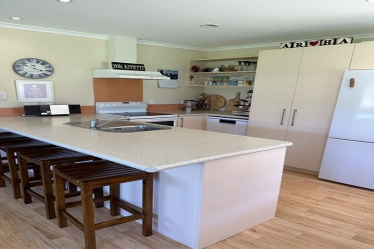 Photo of property in 17 Nunu Drive, Flat Point, Masterton, 5883