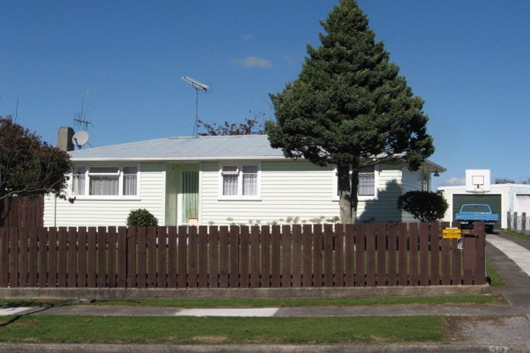 Photo of property in 39 Morvern Crescent, Tokoroa, 3420