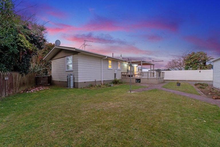 Photo of property in 26 Fenruss Street, Fairy Springs, Rotorua, 3015