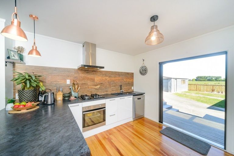 Photo of property in 26 Peters Avenue, Cloverlea, Palmerston North, 4412