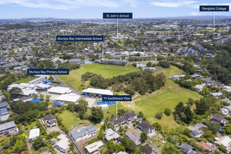 Photo of property in 70 Saddleback Rise, Murrays Bay, Auckland, 0630