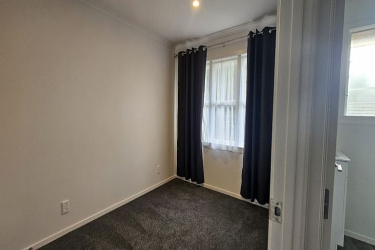 Photo of property in 2/2 Fenton Street, Papatoetoe, Auckland, 2025
