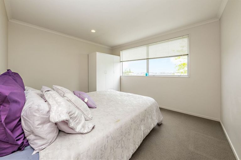 Photo of property in 30 Willow Camp Road, Takanini, 2112