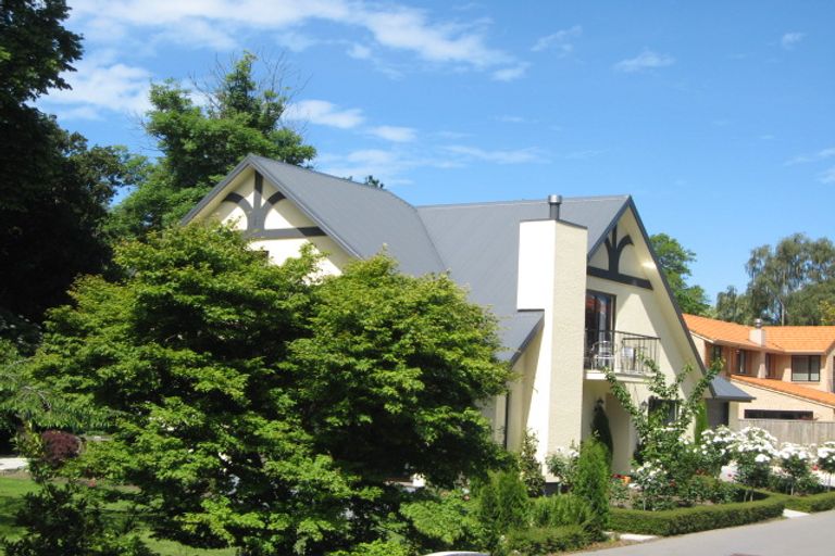 Photo of property in 146 North Parade, Richmond, Christchurch, 8013