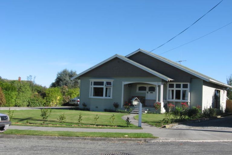 Photo of property in 10 Connolly Street, Geraldine, 7930