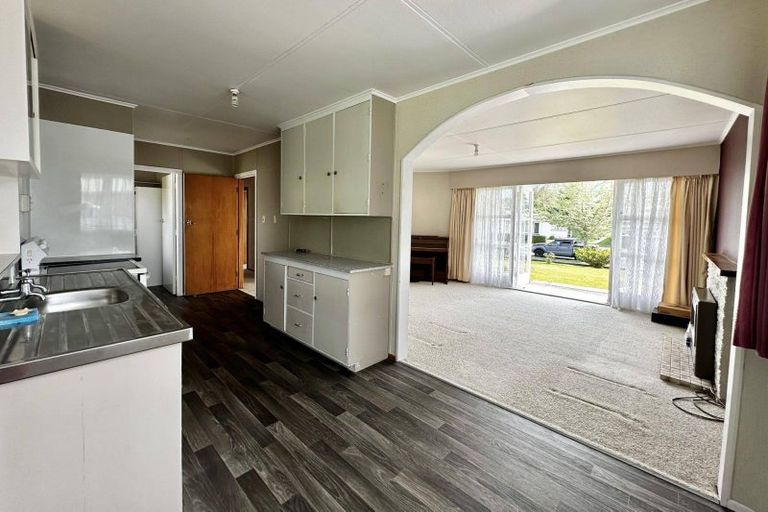 Photo of property in 19 Paraonui Road, Tokoroa, 3420
