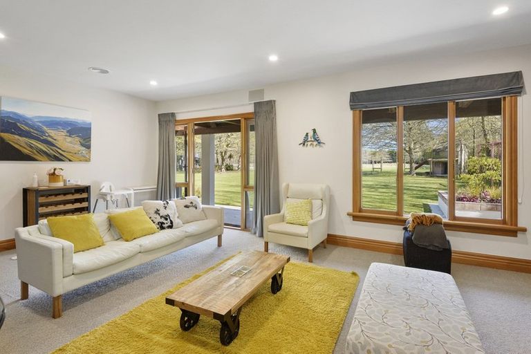 Photo of property in 421 Pound Road, Yaldhurst, Christchurch, 7676