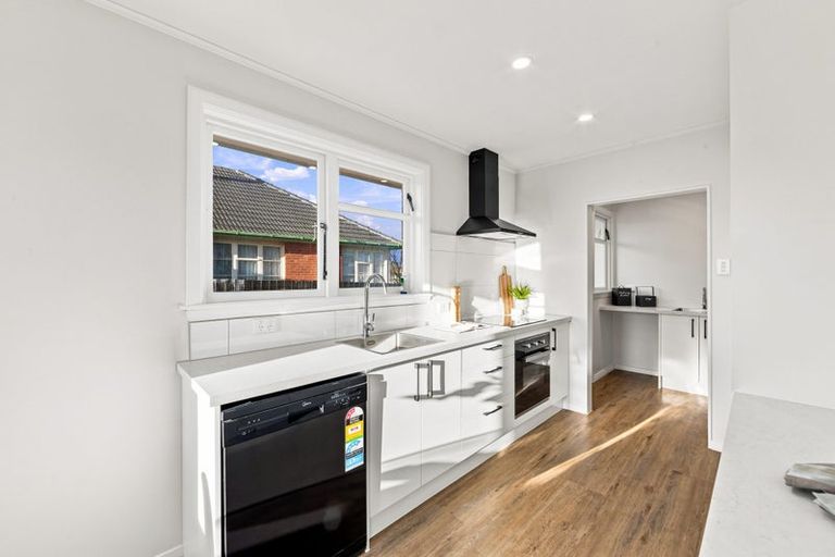 Photo of property in 35 Eureka Street, Aranui, Christchurch, 8061