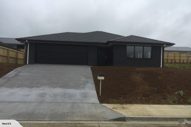 Photo of property in 25 Lake Drive, Tikipunga, Whangarei, 0112