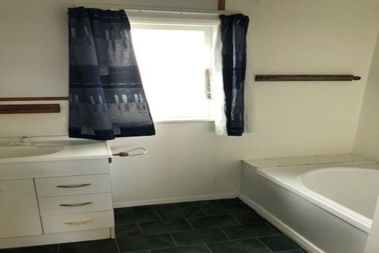 Photo of property in 37 Keepa Street, Levin, 5510