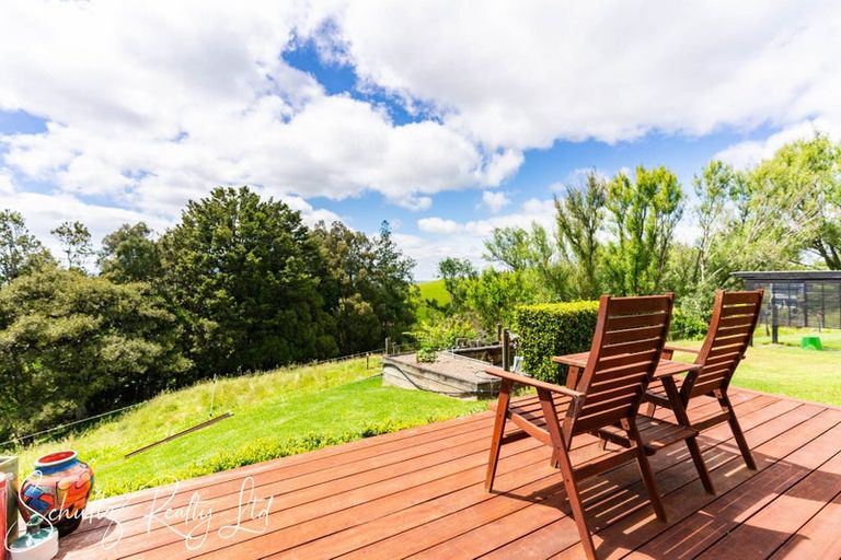 Photo of property in 16 Nikau Lane, Maungaturoto, 0520