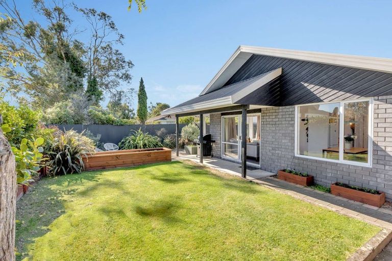 Photo of property in 39b Bassett Street, Burwood, Christchurch, 8083
