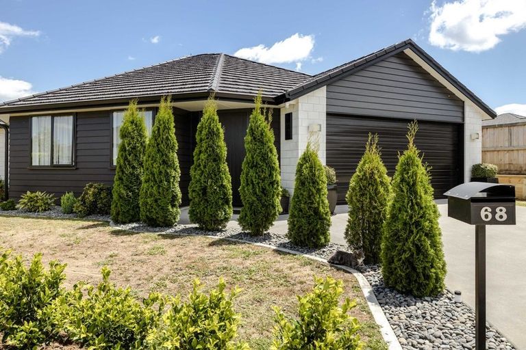 Photo of property in 68 Bert Wall Drive, Omokoroa, 3114
