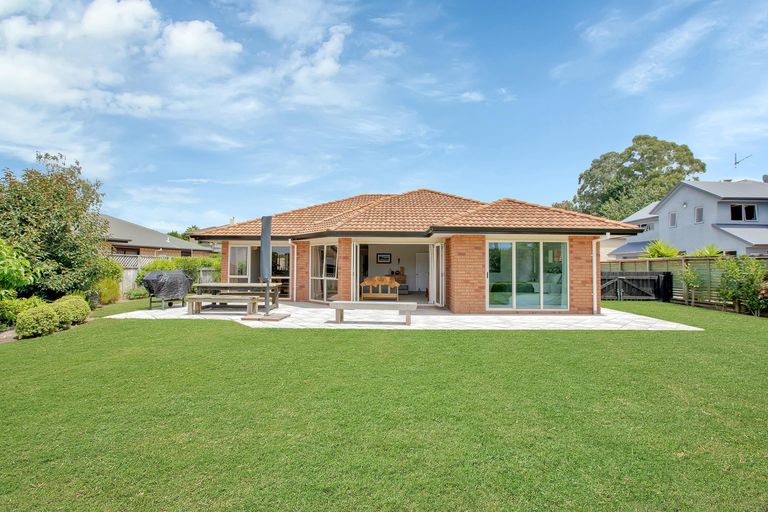 Photo of property in 16 Sequoia Place, Morrinsville, 3300