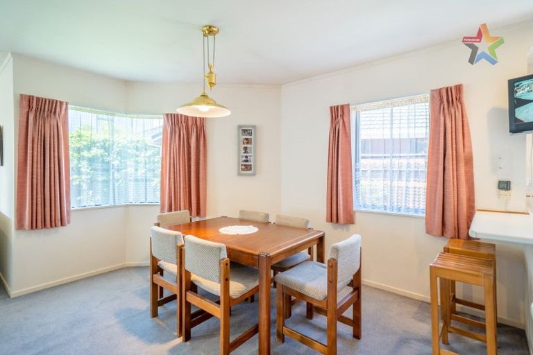 Photo of property in 2/25 De Menech Grove, Avalon, Lower Hutt, 5011