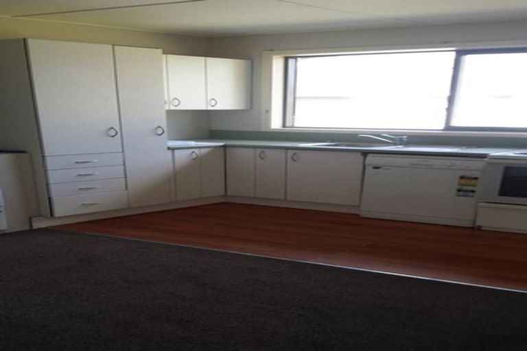 Photo of property in 40 Cranbrook Avenue, Burnside, Christchurch, 8053