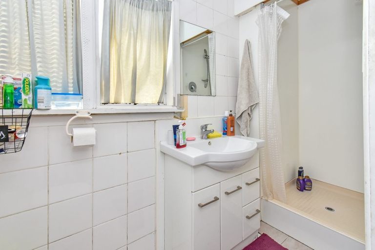 Photo of property in 3 Belgrave Place, Papakura, 2110