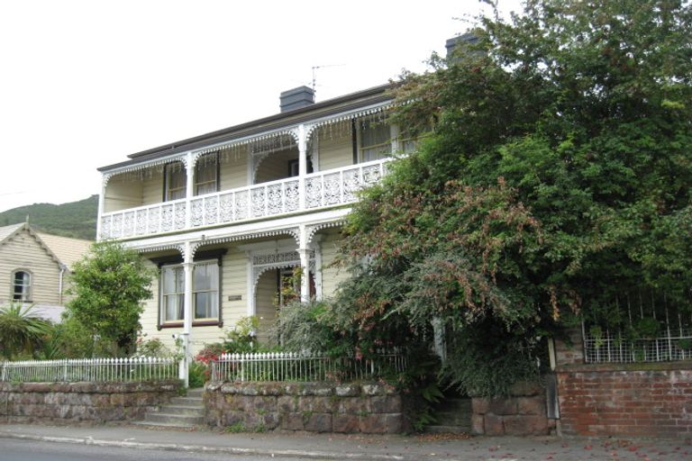 Photo of property in 14 Godley Quay, Lyttelton, 8082
