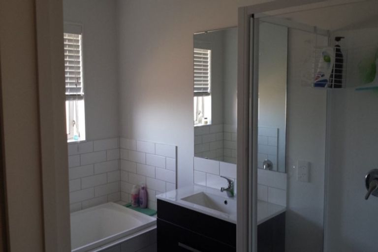 Photo of property in 8 Ewins Lane, Pokeno, 2402