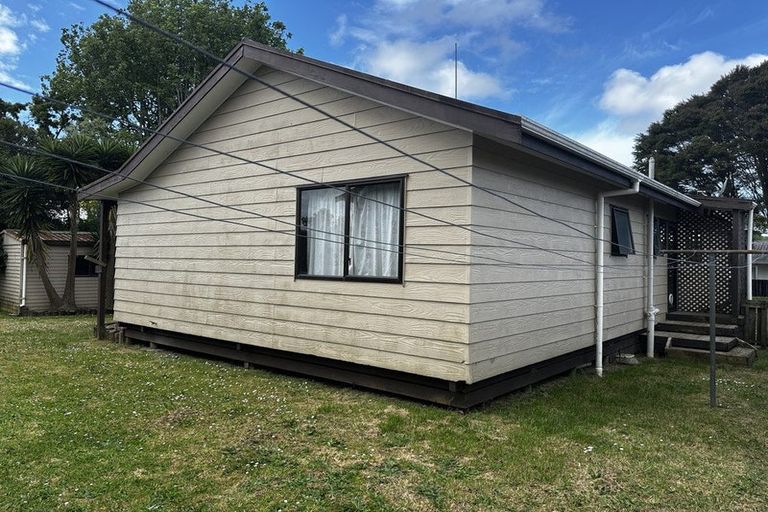 Photo of property in 4 Armitage Place, Tuakau, 2121