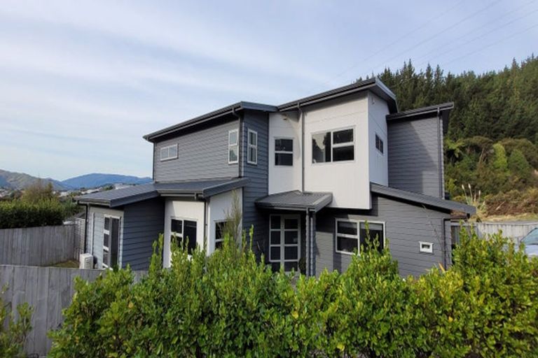 Photo of property in 130a Navigation Drive, Whitby, Porirua, 5024