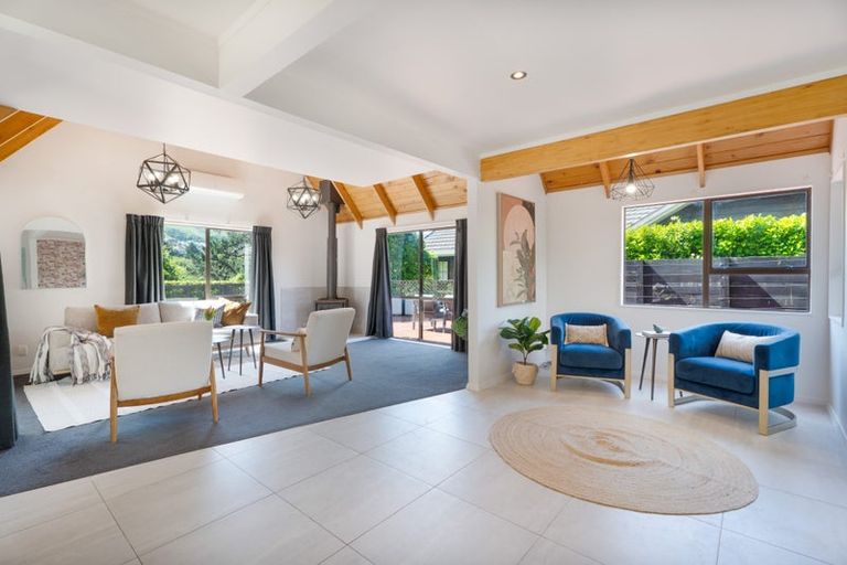 Photo of property in 43 Lakewood Avenue, Churton Park, Wellington, 6037