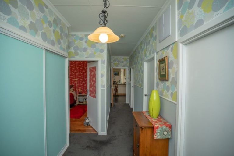 Photo of property in 18 Kakapo Road, Te Anau, 9672