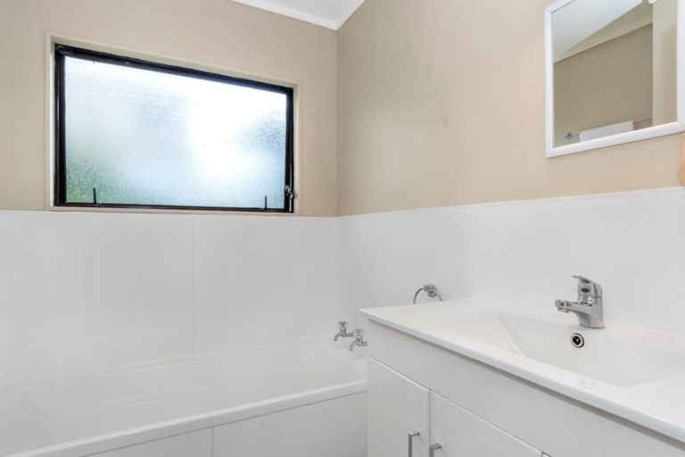 Photo of property in 6b Seymour Place, Bellevue, Tauranga, 3110