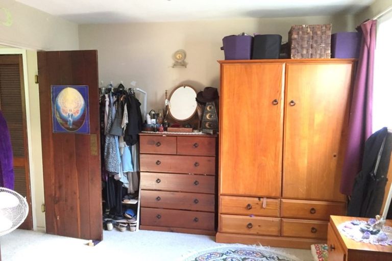 Photo of property in 10 Swanson Oaks, Swanson, Auckland, 0612