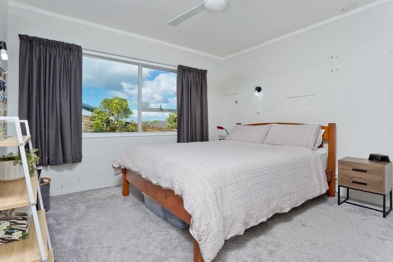 Photo of property in 95 Weatherly Road, Torbay, Auckland, 0630