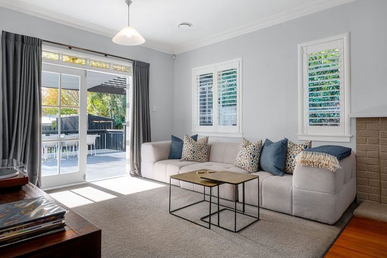 Photo of property in 6 Strowan Avenue, Fairfield, Hamilton, 3214