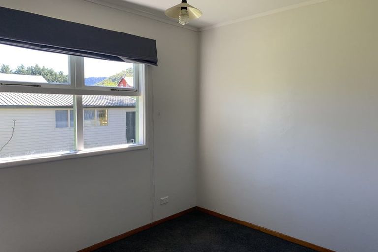 Photo of property in 1355 Queen Charlotte Drive, Linkwater, Picton, 7281