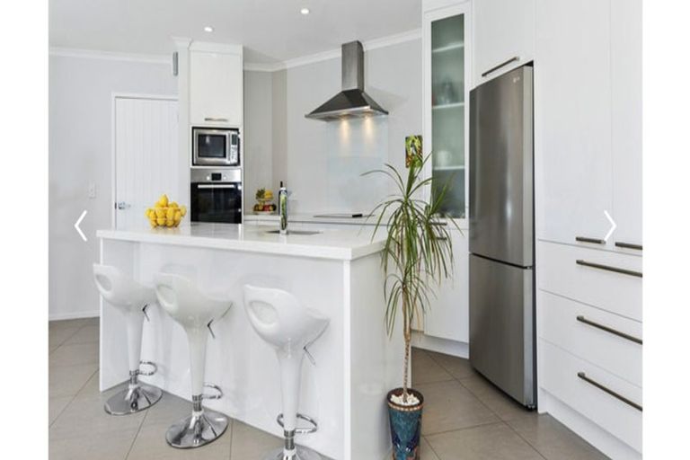 Photo of property in 1 Lochside Lane, Pokeno, 2402