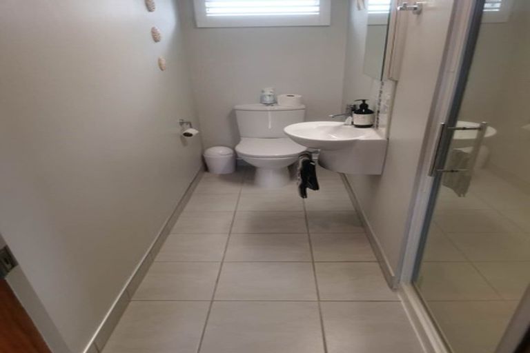 Photo of property in 36 Sequoia Place, Sunnynook, Auckland, 0620